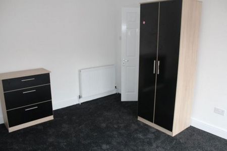 5 bedroom house to rent - Photo 4