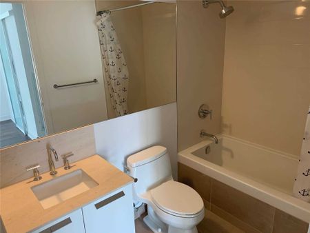 For Lease - 50 Charles Street Unit# 1705, Toronto, Ontario - Photo 3