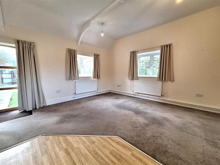 1 bedroom cottage to rent - Photo 2