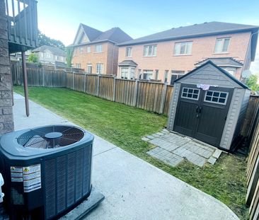 For Lease - 5551 Meadowcrest Avenue Unit# Finished BSMT, Mississaug... - Photo 4