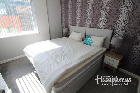 2 bedroom apartment to rent - Photo 4