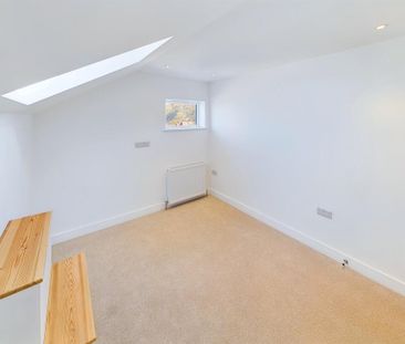 3 bedroom detached house to rent - Photo 5