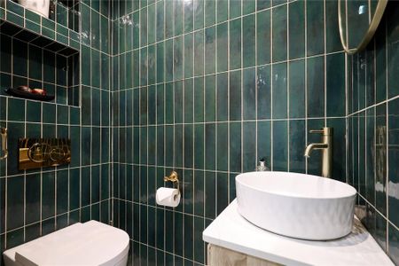 3 bedroom terraced house to rent - Photo 3