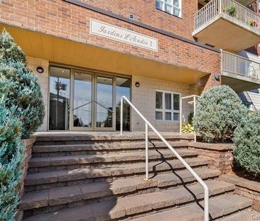 Appartement Montréal (Ahuntsic-Cartierville) À Louer - Photo 1