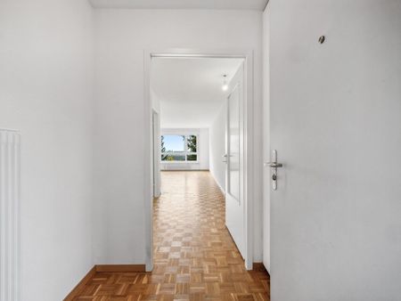 Beautiful and spacious 1.5-room apartment. 1.4.2026 - Photo 4