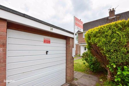 3 bedroom semi-detached house to rent - Photo 4