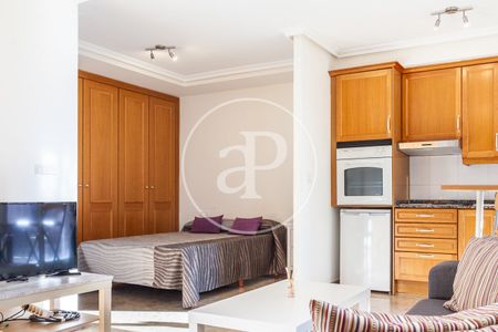 Loft for rent in Campanar (Valencia) - Photo 2