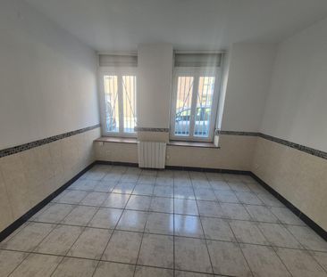 Location Appartement 2 pièces 41m² LILLE 59000 - Photo 1