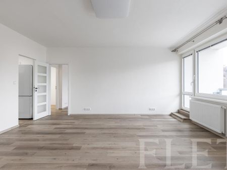 Pronájem bytu 2+1 74 m2 - Фото 3