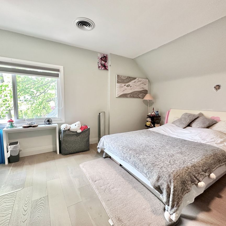 For Lease - 47 Bayview Wood, Toronto, Ontario - Photo 1