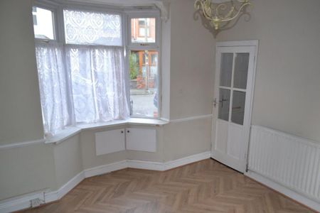 2 bedroom detached house to rent - Photo 3