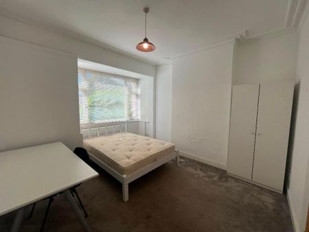 6 bedroom house to rent - Photo 4