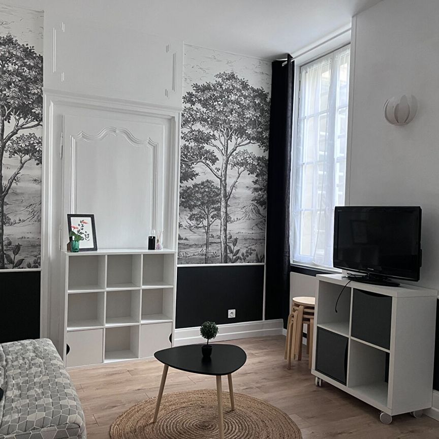 Location appartement 1 pièce, 25.10m², Rochefort - Photo 1