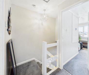 2 bedroom End of terrace house to rent - Photo 2