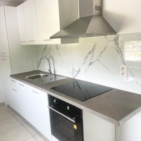 Appartement te huur in Quiévrain voor € 750 met 2 slaapkamers - Photo 1