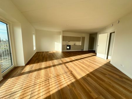 Moderne 3-værelses lejlighed med udsigt i Nørresundby - Photo 3