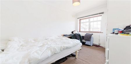Stunning Sharers Apartment - Photo 2