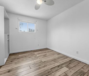 For Lease - 1711 St Johns Road, Innisfil, Ontario - Photo 1