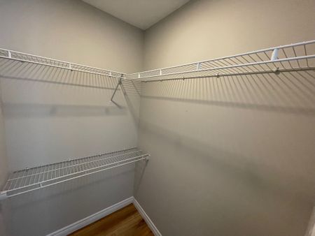 For Lease - 130 Terrace Hill Street Unit# Rear, Brantford, Ontario - Photo 2