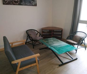 Location Appartement 2 pièces 35m² - Photo 2