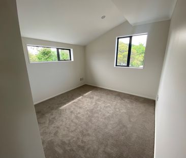 27C Puriri Road, Manurewa, Auckland - Photo 3
