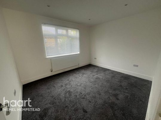 3 bedroom terraced house to rent - Photo 1