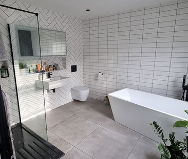 3 Bed Terraced House, Elswick Road, SE13 - Photo 3
