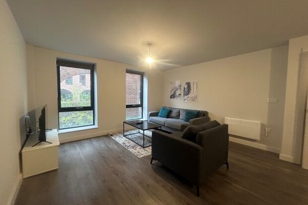 Neptune Place, L8 - Photo 1