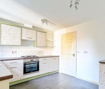 3 bedroom detached house to rent - Photo 4