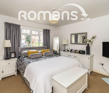 4 bedroom detached to rent - Photo 3