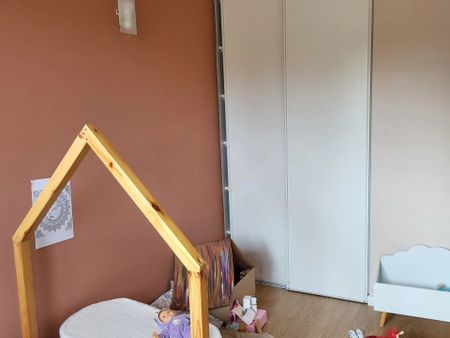 Location Maison 4 pièces 89 m2 à Saint-Jean-d'Illac - Photo 3
