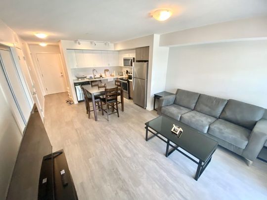 2bed 2 bath unit in the University District - Photo 1