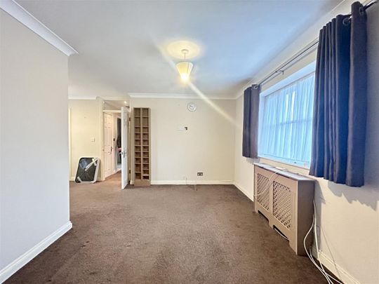 1 Bedroom Apartment To Let - Photo 1