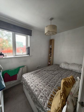 2 Bed Flat, Jeffrey Place, RG1 - Photo 3