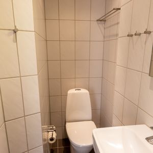 Moderniseret 2-værelses med god placering - Foto 2