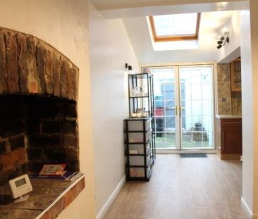 71 Euston Street, Belfast, BT6 9AF - Photo 5