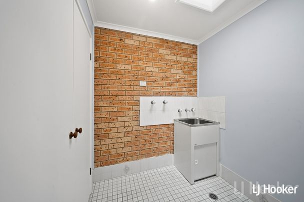 Modern Split-level 2 Bedroom Townhouse - Photo 1