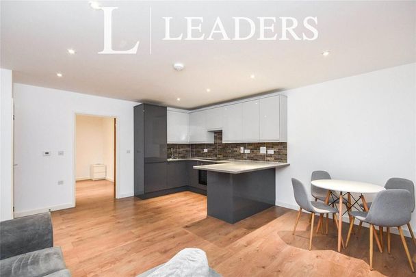 2 bedroom bungalow to rent - Photo 1