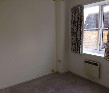 Gander Drive, Basingstoke, Hampshire, RG24 - Photo 3