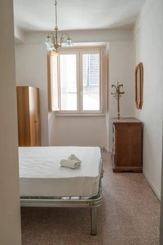 Borgo degli Albizi, Florence, Tuscany 50122 - Photo 5