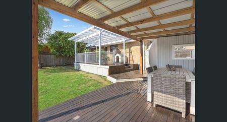 Register to Inspect // Contemporary Comfort in a Quiet Court Location - Photo 2