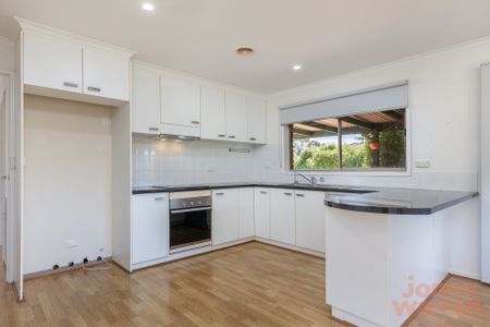 2 Joel Place, Conder ACT 2906 - House For Rent | Domain - Photo 3