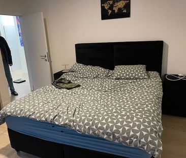 Appartement te huur - Foto 1