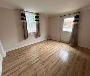 Church Plain, Dereham, Mattishall - Photo 1