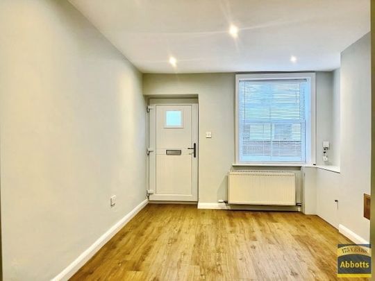 Kings Road, Bury St Edmunds, IP33 3DJ - Photo 1