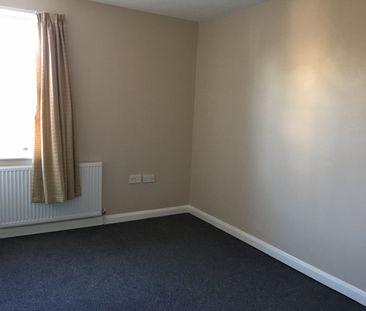 2 Bed Flat, Dover Place, BS8 - Photo 2