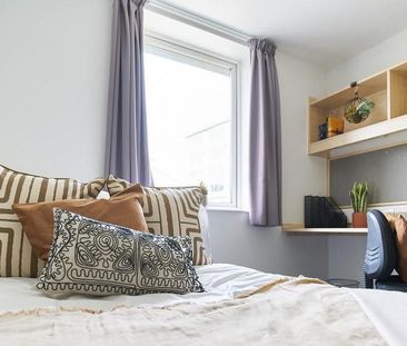 1 bedroom in a flat share to rent - Photo 6