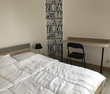 Location Appartement 2 pièces 29m² VALENCIENNES 59300 - Photo 3