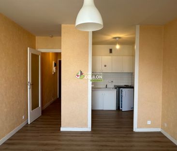 Location Appartement 1 pièce 28m² - Photo 2