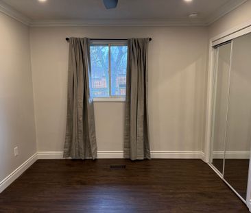 For Lease - 939 Dainard Drive Unit# Main Floor, Peterborough, Ontario - Photo 2